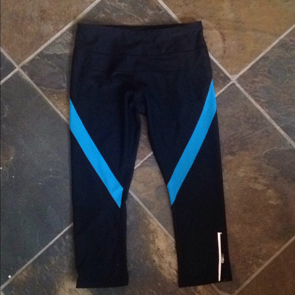 Calvin Klein Cropped Leggings